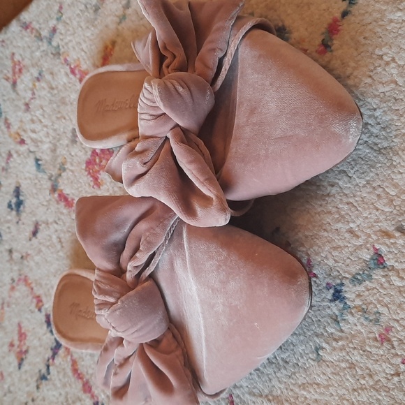 Madewell Remi Velvet Bow mule flat in blush pink - Picture 4 of 4